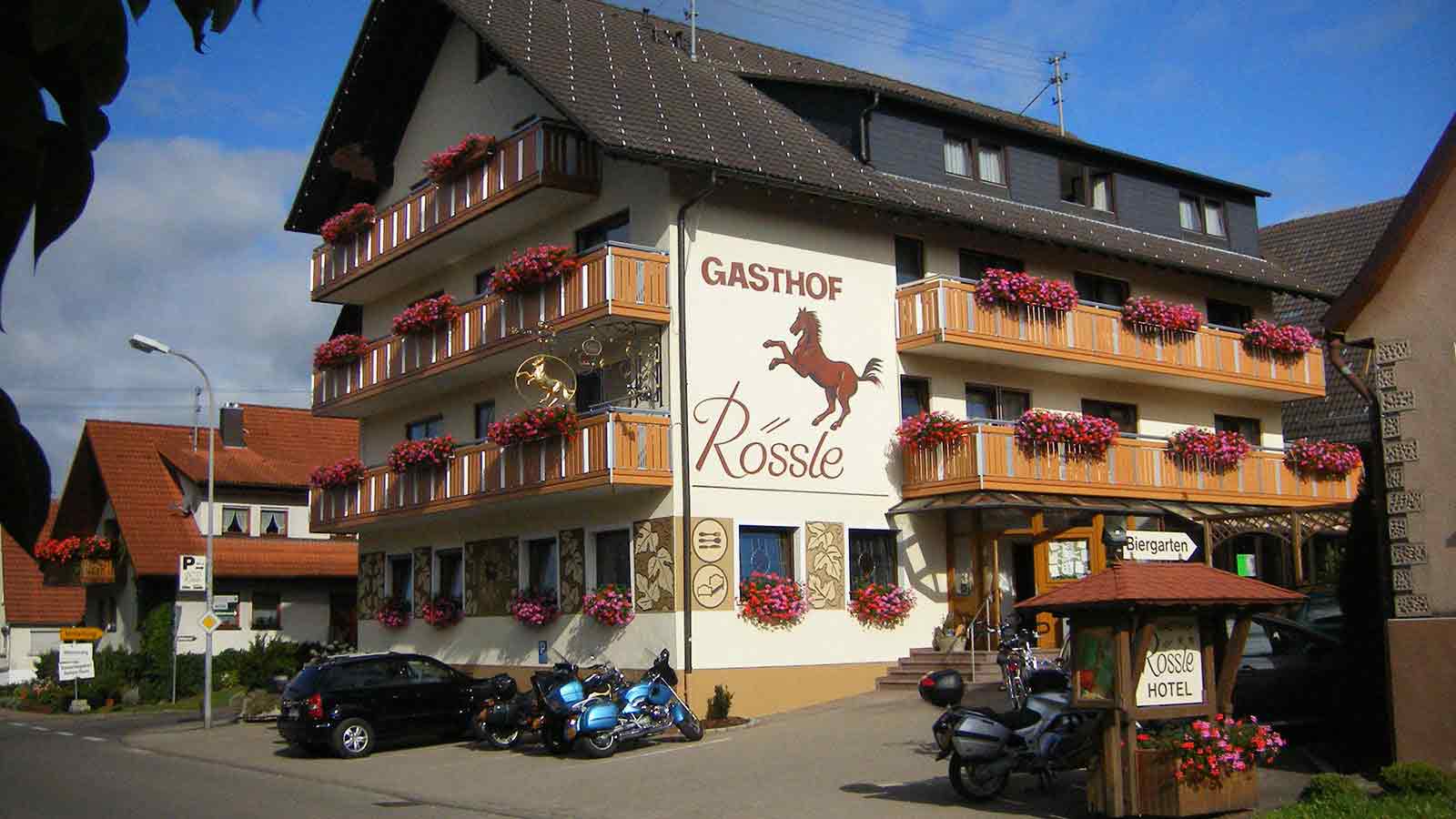 HOTEL GASTHOF ROESSLE GOLL GMBH